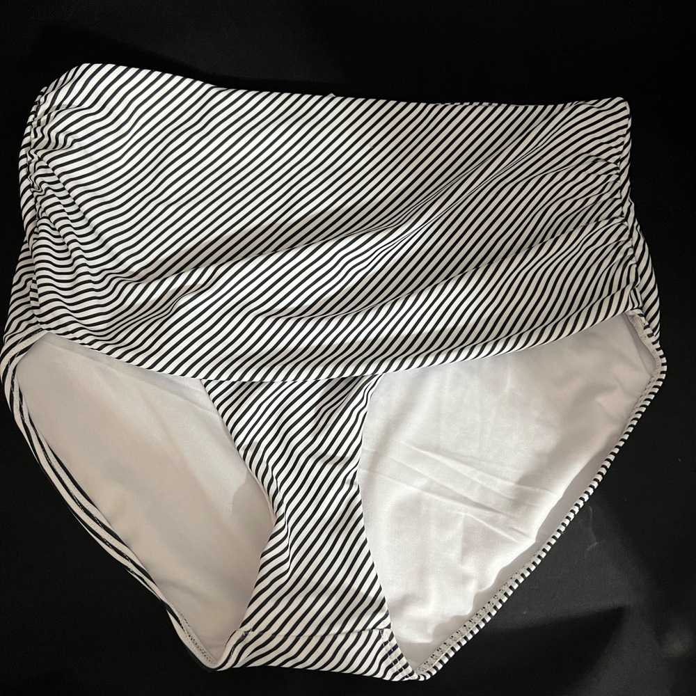 Womens Black & White Pin Striped High Waist Ruche Swimsuit Bottom Only  Size: XL